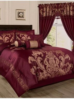 Luxury Damask Queen Comforter Set in Burgundy and Gold